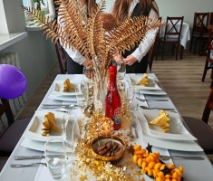 Powiększ zdjęcie Zdjęcie przedstawia uczestników konkursu