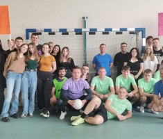 Przejdź do - Klasa V LE wygrała wylicytowany w finale WOŚP mecz piłki nożnej