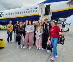 Powiększ zdjęcie Zdjęcie przedstawia uczestników praktyk zawodowych w ramach Erasmus+ we Włoszech