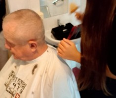 Powiększ zdjęcie Męskie strzyżenie