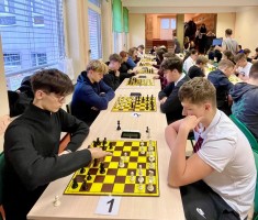 Powiększ zdjęcie Reprezentanci 