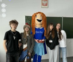 Powiększ zdjęcie Urodziny Emilii Plater