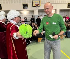 Powiększ zdjęcie Aktywny udział w licytacjach brała Dyrekcja