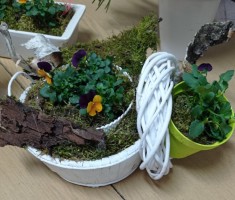 Powiększ zdjęcie Stroik%20wiosenny