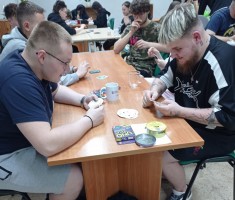 Powiększ zdjęcie Uno