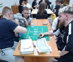 Powiększ zdjęcie Wspólna gra