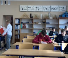 Powiększ zdjęcie Wybory w klasie