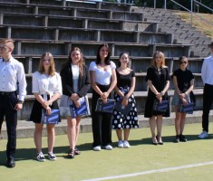 Powiększ zdjęcie Wyróżnienia