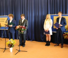 Powiększ zdjęcie Przedstawiciele Samorządu Uczniowskiego