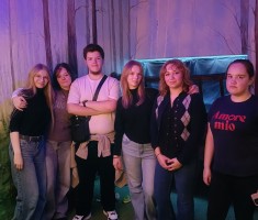 Powiększ zdjęcie Klasy 4E i 3aw: integracja we Wrocławiu