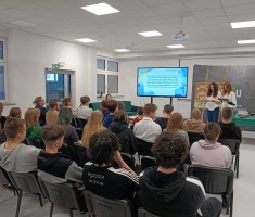 Powiększ zdjęcie Liderzy szkolonych inicjatyw - działamy zmieniamy