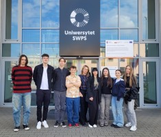 Powiększ zdjęcie Laureaci%20konkursu