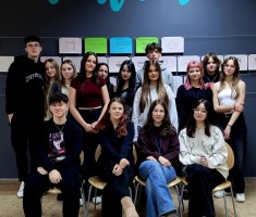 Przejdź do - Konkurs: świąteczny escape room