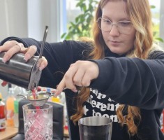 Powiększ zdjęcie Kursy barmańskie