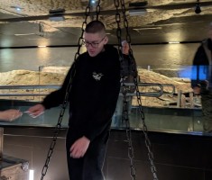 Powiększ zdjęcie Oddział MHK Rynek Podziemny - ważenie na średniowiecznej wadze