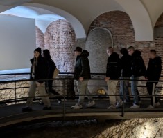 Powiększ zdjęcie Na Wawelu