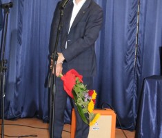 Powiększ zdjęcie Starosta Zgorzelecki - pan Artur Bieliński