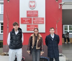 Powiększ zdjęcie Uczniowie kl.IV i V technikum budowlanego na Olimpiadzie Wiedzy o Procesie Inwestycyjno-Budowlanym