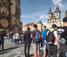 Powiększ zdjęcie Z unikatowym zegarem Orloj