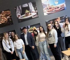 Przejdź do - „Steward-Cabin crew”