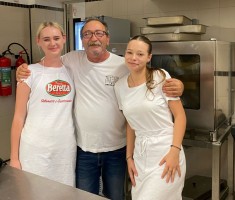 Powiększ zdjęcie zdjęcie z pobytu na praktykach