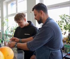 Powiększ zdjęcie zdjęcia ze szkoleń