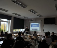 Powiększ zdjęcie Logistycy podczas szkolenia