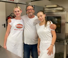 Powiększ zdjęcie zdjęcie z pobytu na praktykach