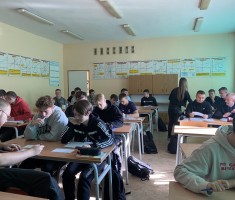 Powiększ zdjęcie Wybory w klasie