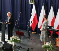 Powiększ zdjęcie p. Marzena Machałek z p.Moniką Listwan