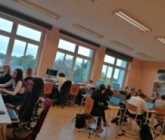 Powiększ zdjęcie Szkolny etap Olimpiady Statystycznej 