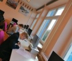 Powiększ zdjęcie Olimpiada Wiedzy Ekonomicznej