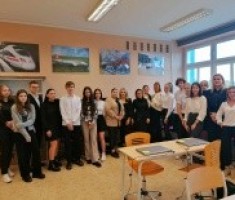 Powiększ zdjęcie Szkolny etap Olimpiady Statystycznej 