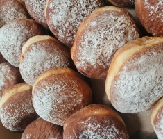 Powiększ zdjęcie Słodki poczęstunek